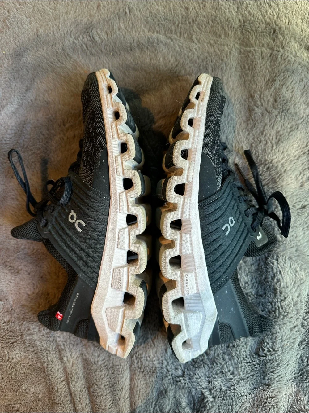 On Running Cloudswift Black/Rock 41.99581 Women's Size 8 Medium